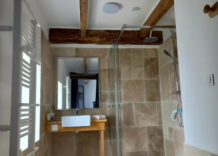 Chez Guynette * Saint-Félix-de-Lunel